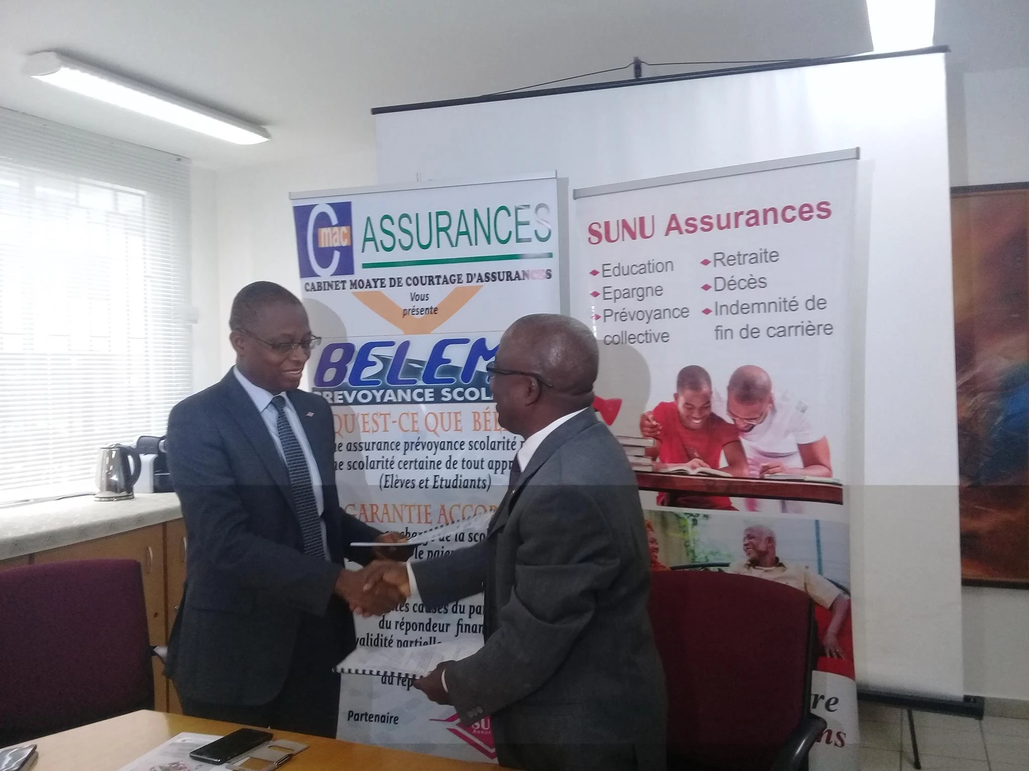 Signature de convention entre CMAC Assurances et SUNU Assurances Vies CI