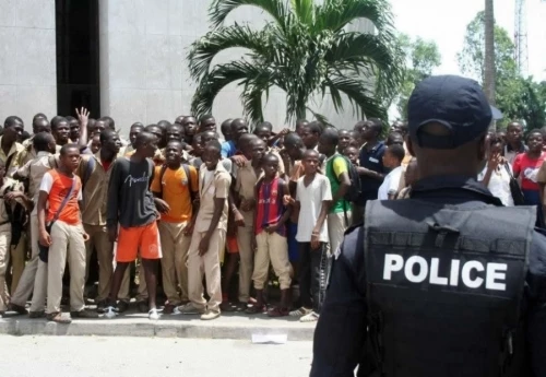 Les affrontements entre les forces de l'ordre et les populations ont fait plusieurs blessés de part et d'autre (Ph d'archives)