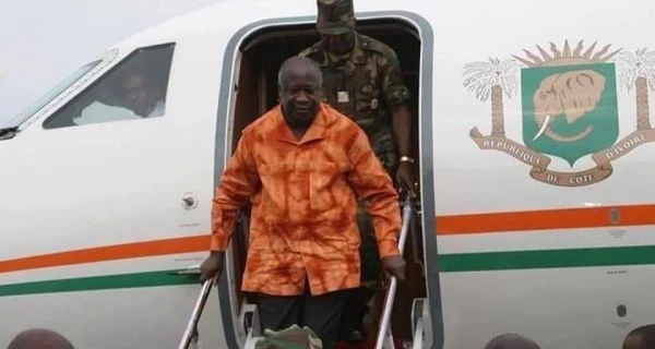 Des initiatives sont entreprise pour négocier le retour de Gbagbo en Côte d'Ivoire. 