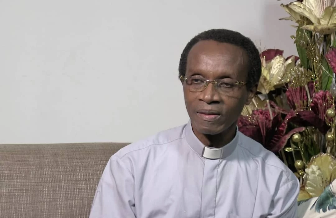 Affaire Intrusion du ministre Adjoumani à la Cathédrale St Paul, le Père Abékan revient sur le sujet