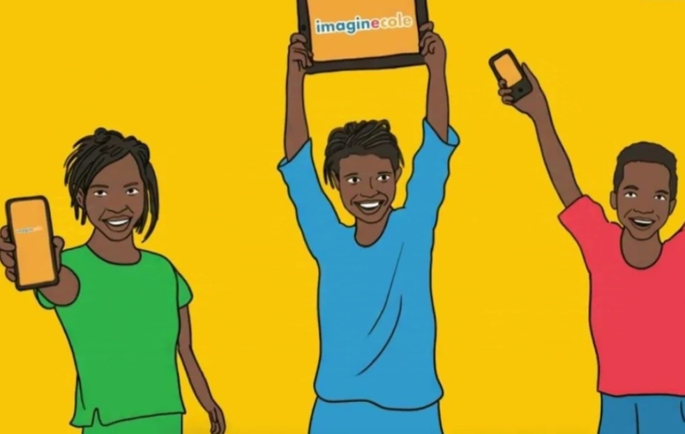 DES ELEVES SENEGALAIS UTILISANT IMAGINECOLE, UNE IA DANS LES ECOLES DU PAYS (PH:DR)