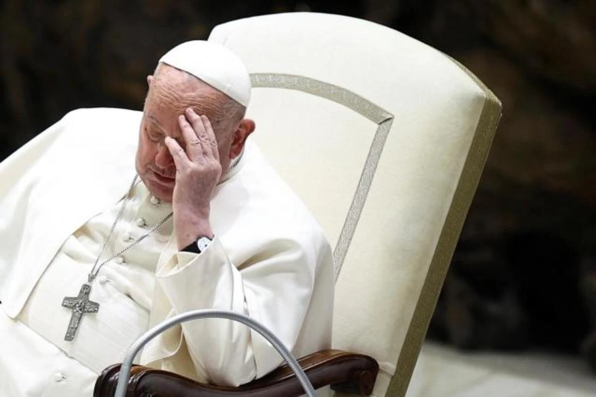 LE PAPE FRANCOIS EN MALAISE AU VATICAN (PH:DR)