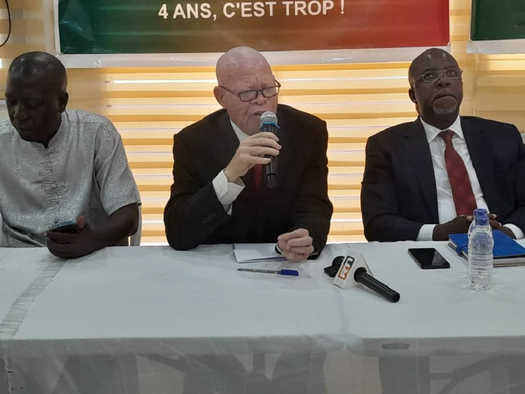 Le président du collectif Zéhi Sébastien lors de la conférence de presse