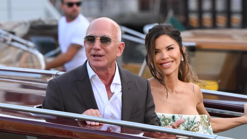 JEFF BEZOS ET LAUREN SANCHEZ, UN MARIAGE QUI FAIT POLÉMIQUE (PH:DR)