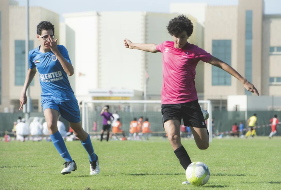 Comment analyser les statistiques sportives sur une application mobile pour améliorer ses paris ?