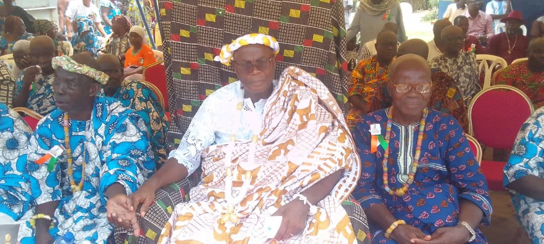 Grand Bassam : Les populations du village de Vitré choisissent Ôwoula Bremi Noël Ago comme 6è roi