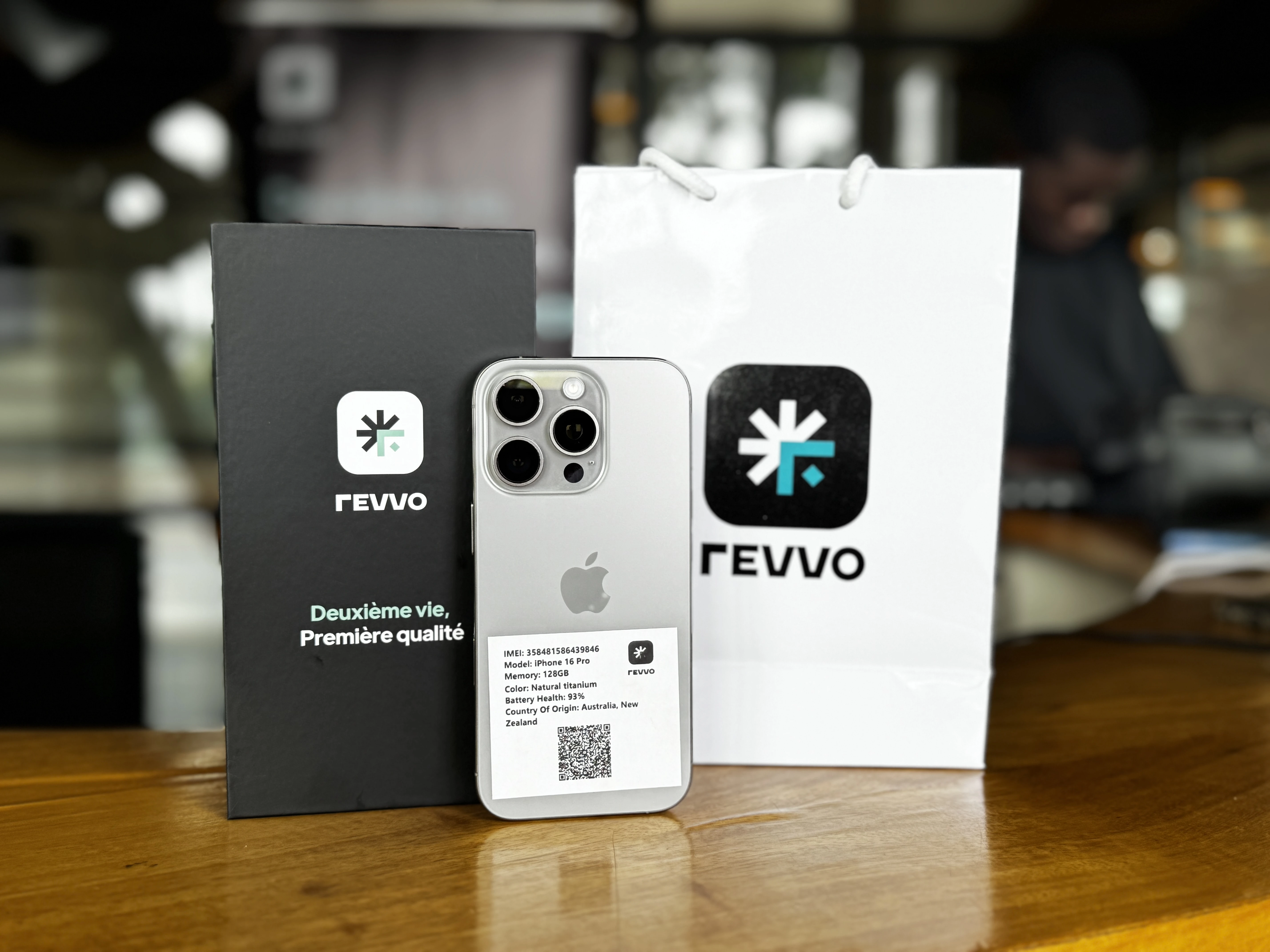 iPhone quasi-neuf certifiés avec 6 mois de garantie : Revvo change les règles du jeu à Abidjan