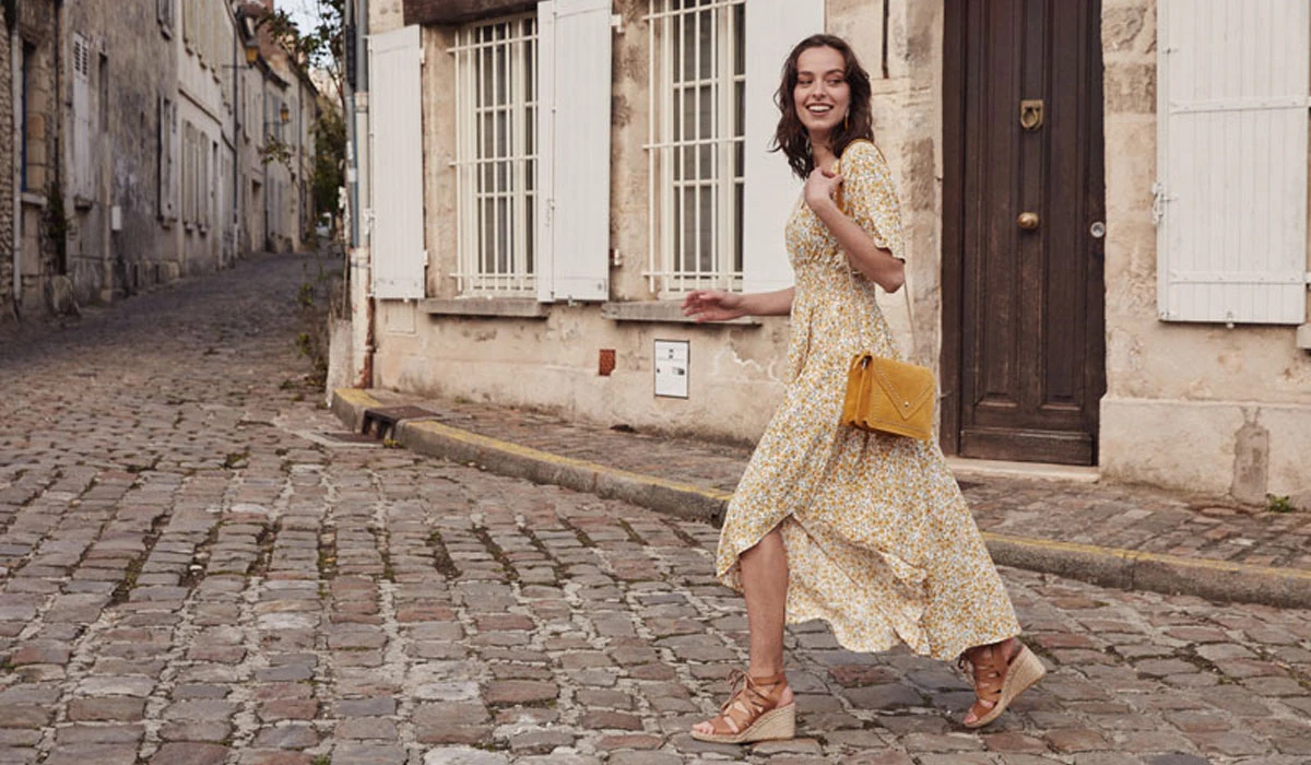 Silhouette élancée : La robe idéale pour paraître plus grande sans talons