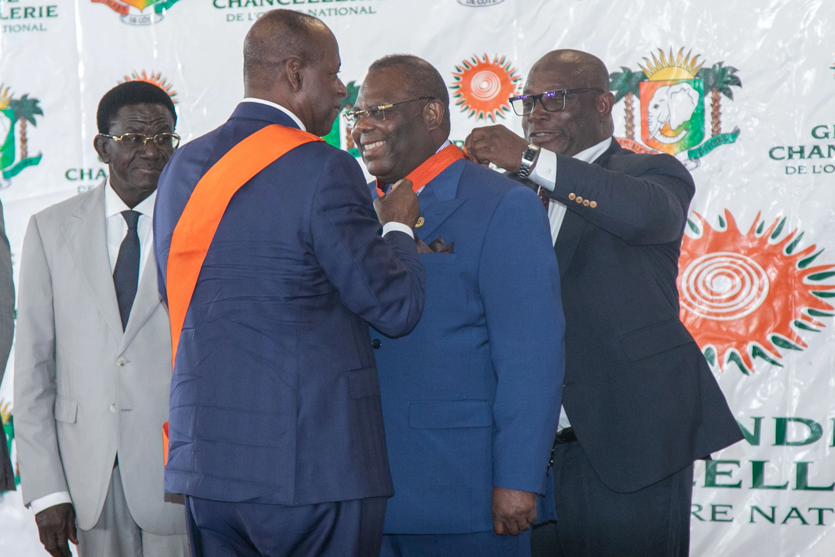 Décoration: Le président de la Cour de cassation élevé au rang de Commandeur de l’ordre national