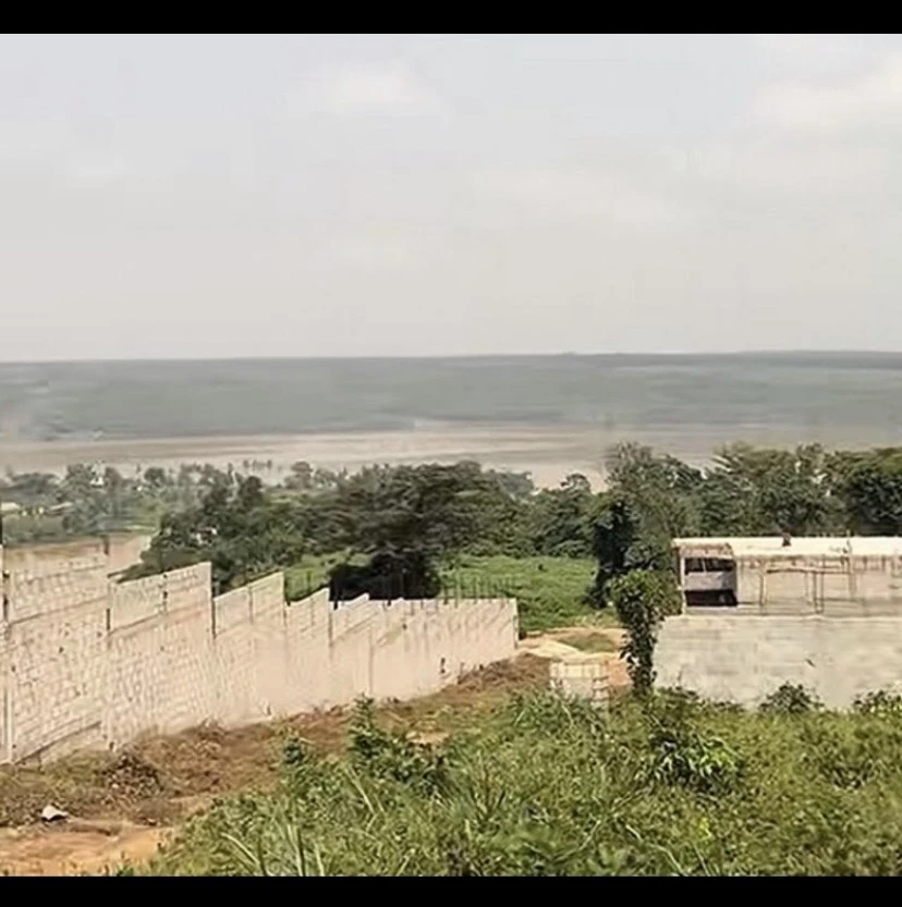 Litige foncier à Koffakoi: les héritiers de feue Béatrice KETOURE dénoncent une spoliation et exigent justice