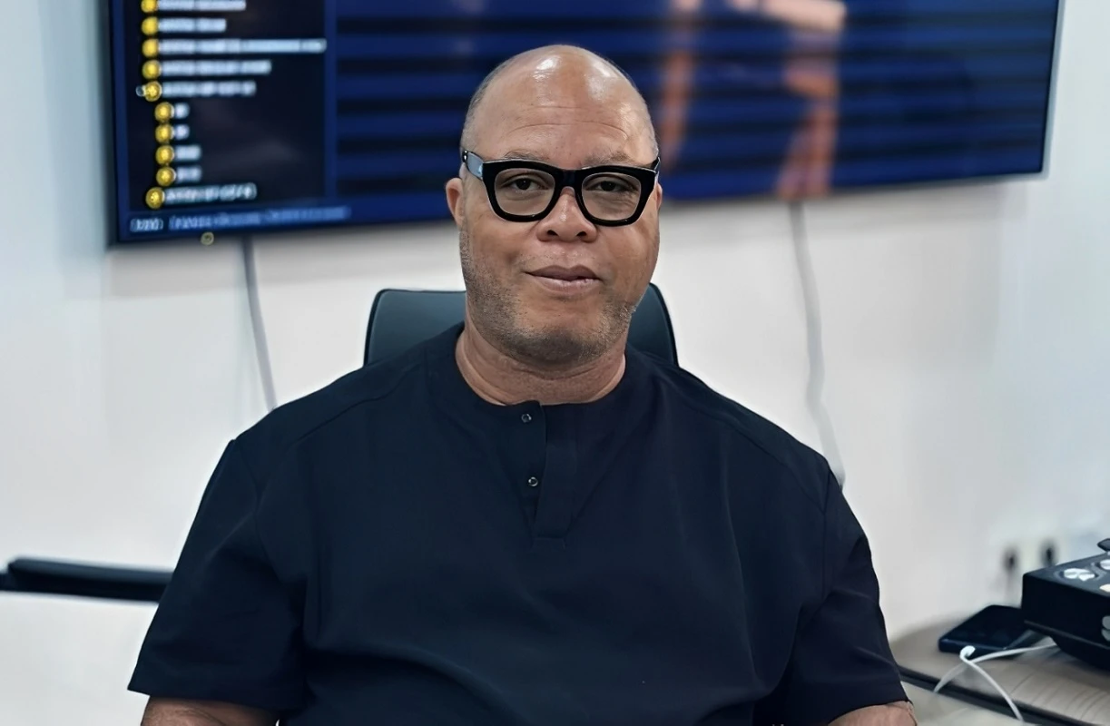 Côte d’Ivoire : DJ Mokonzy engage une bataille décisive pour la reconnaissance officielle du métier de Disc-Jockey