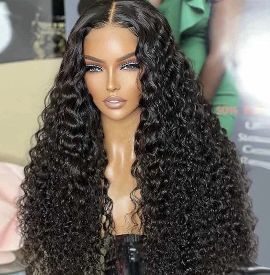 Abidjan - Beauté et perruques : entre tendance esthétique et réalité capillaire