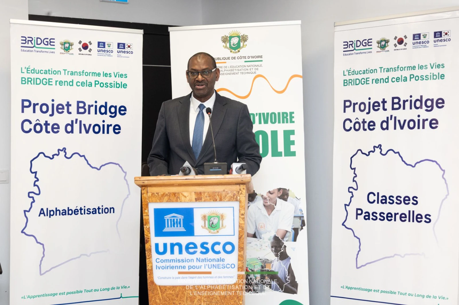 Projet Bridge : Une seconde chance pour enfants non scolarisé et adultes analphabètes