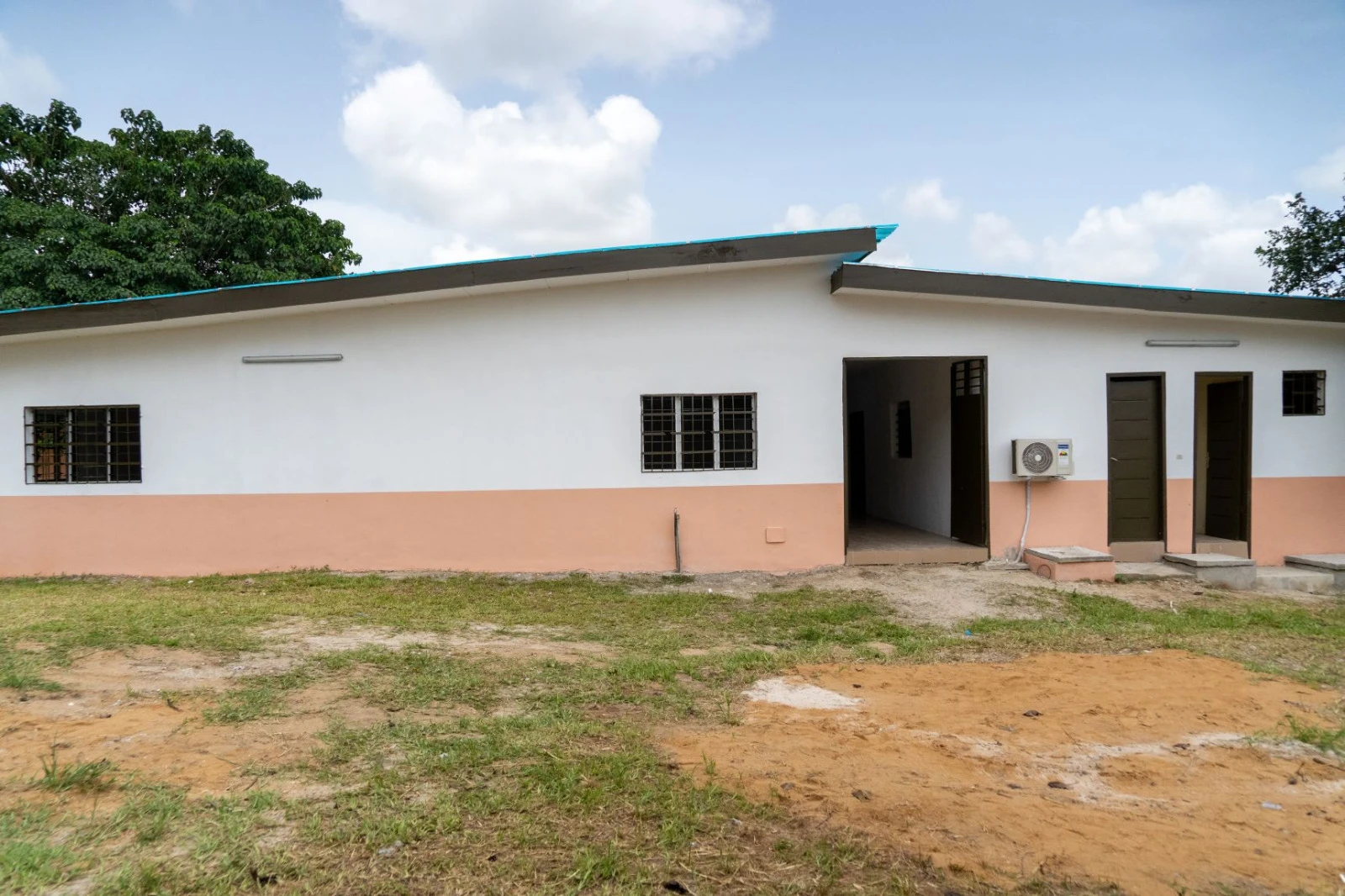 Akoupé-Zeudji : Un centre social rénové pour doubler la prise en charge des populations vulnérables