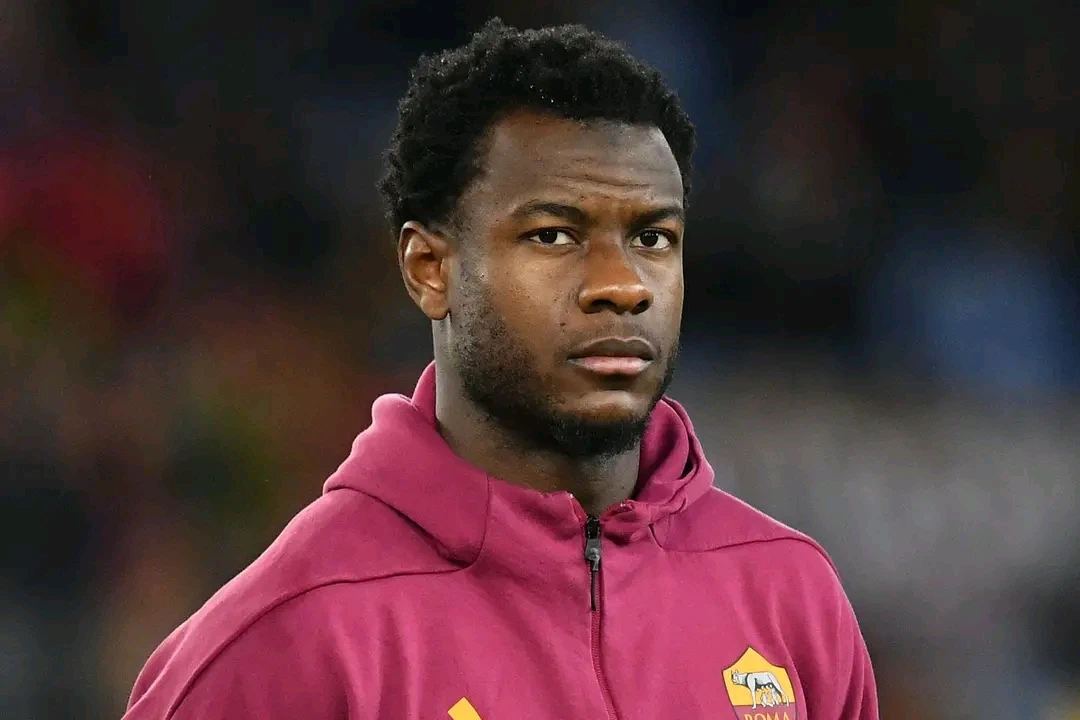 Football : Malgré ses performances l’AS Roma contraint de vendre Evan Ndicka