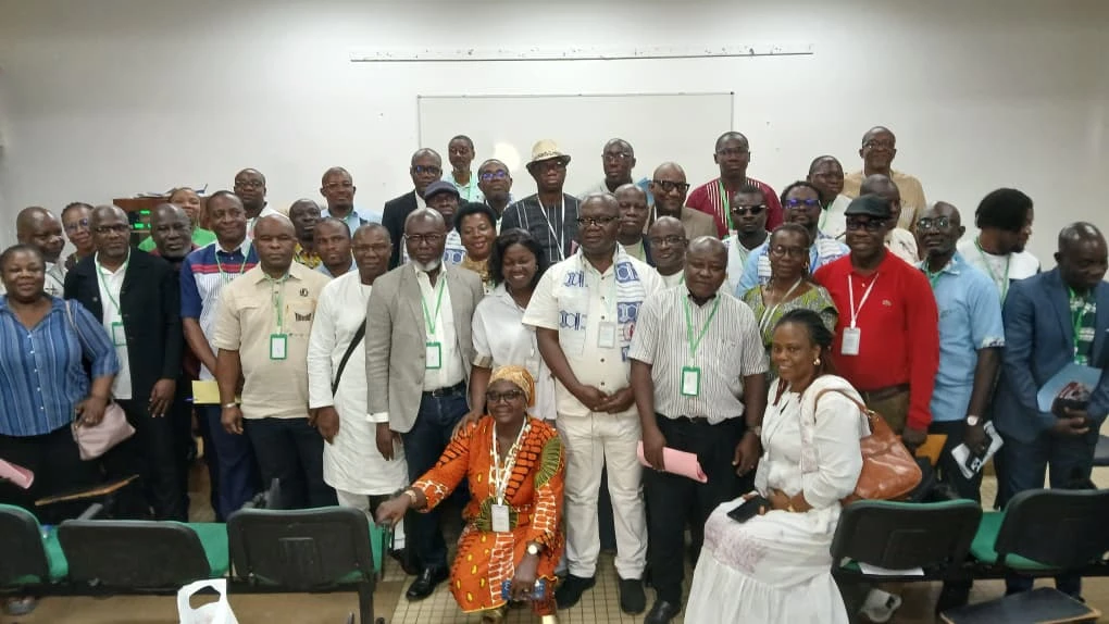 Côte d'Ivoire : les gynécologues-obstétriciens dénoncent des conditions de travail préoccupantes