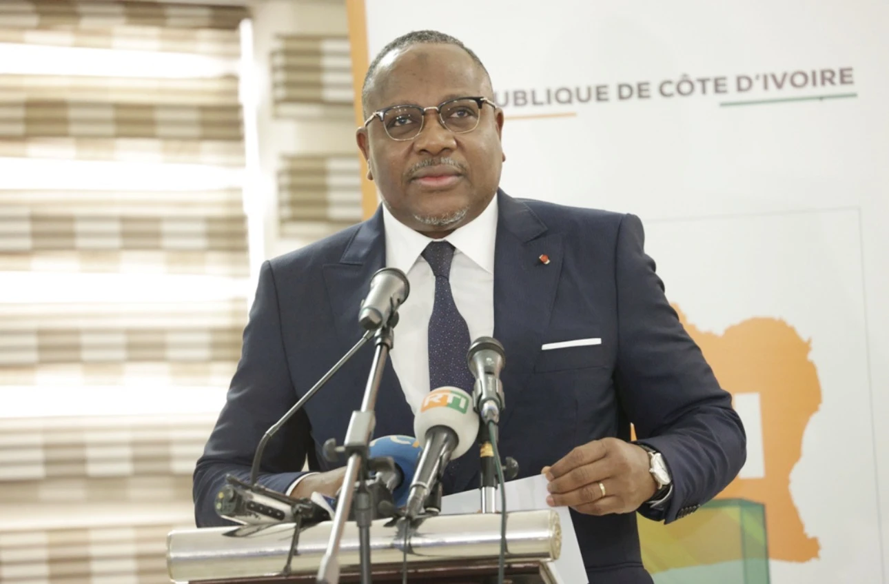 Après la dissolution de la CEI, Coulibaly-Kuibiert rebondit au Conseil d'État