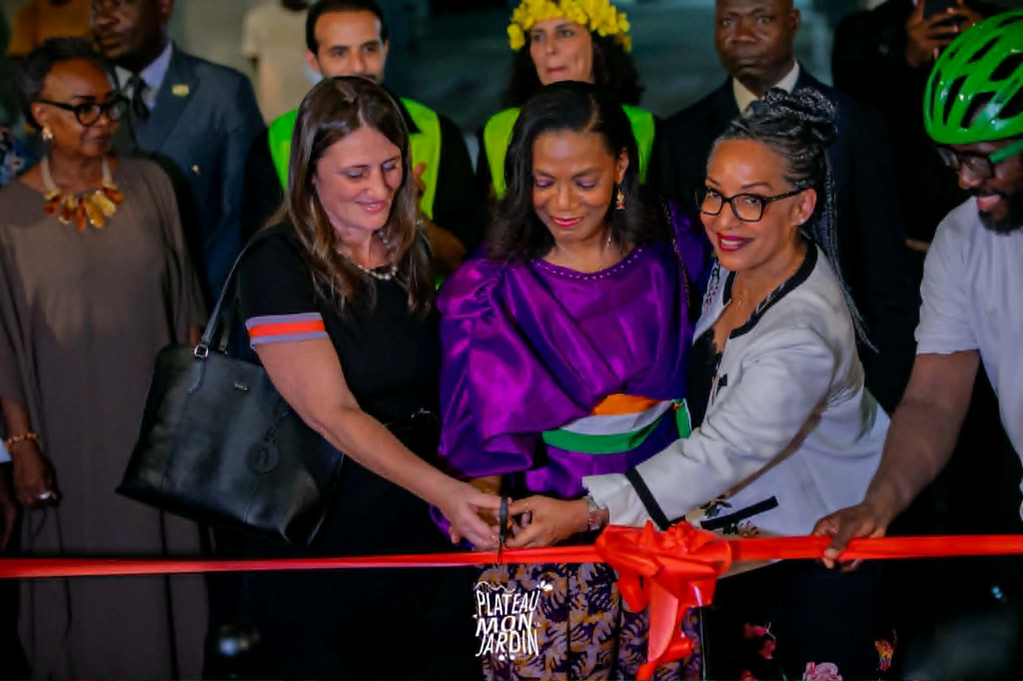 « Plateau Mon Jardin » : une initiative écologique lancée au cœur du centre des affaires d'Abidjan