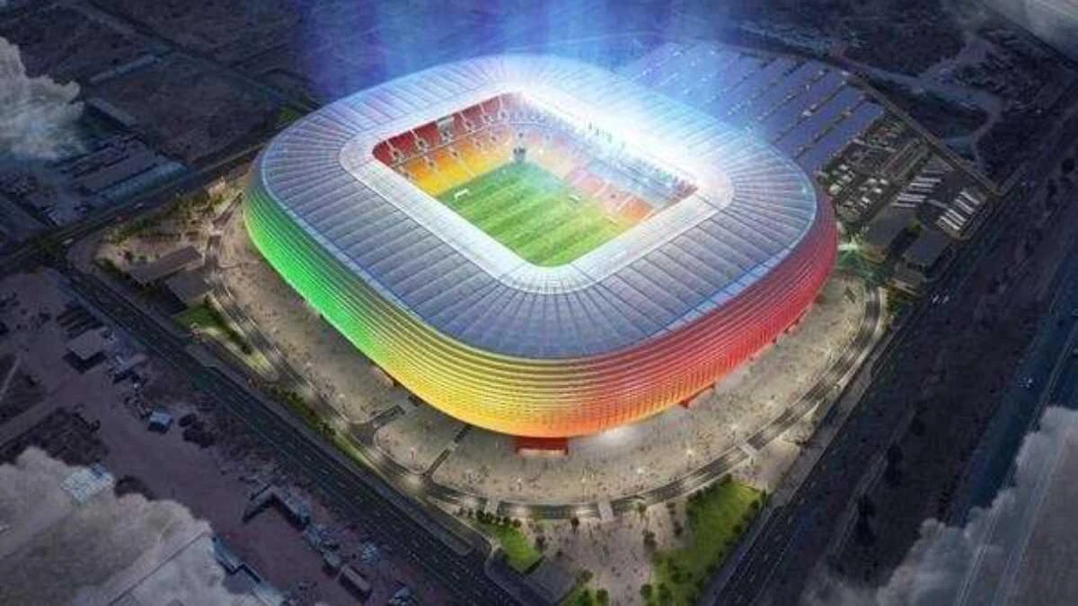 Football: Dakar officially submits its bid for CAN 2032, Véron Mosengo at Fecofa