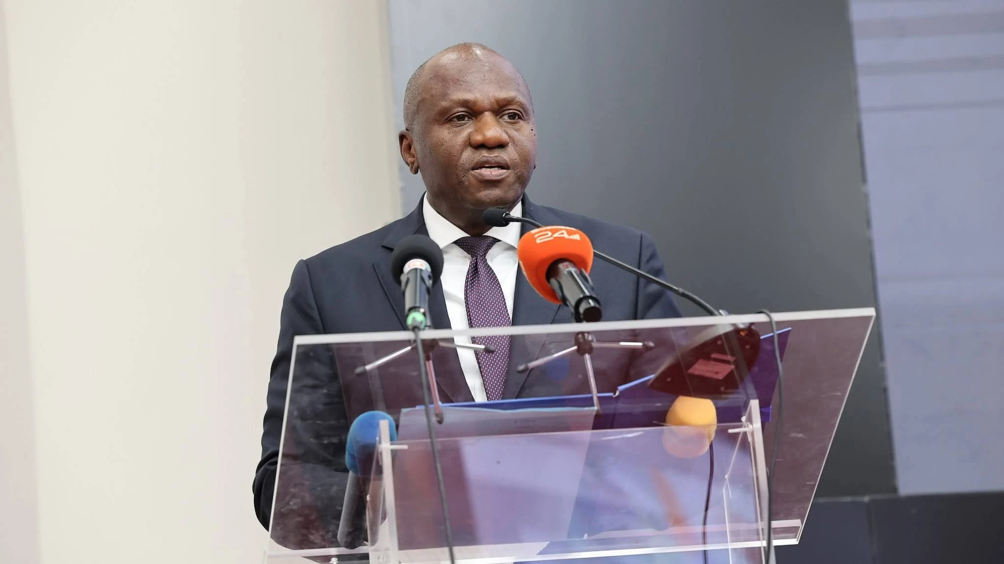 Denunciation of illegal gold panning and filling: The Ministry of Environment unveils the green number 1372