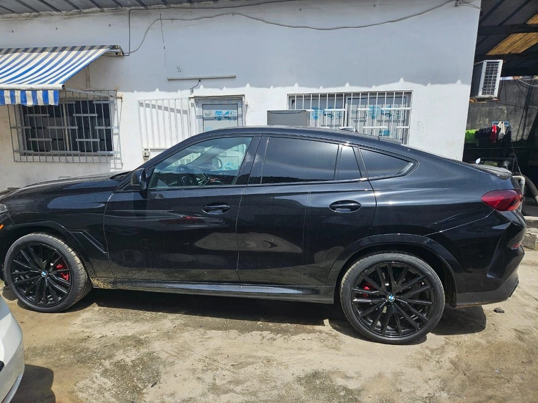 Trafic de voitures de luxe volées en Europe : Interpol Bénin saisit une voiture en provenance d'Abidjan