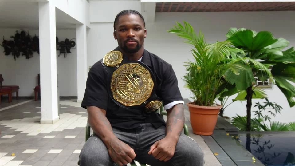 MMA : Né à Londres, le poids lourd Abraham Bably pose ses valises à Abidjan avec la Côte d'Ivoire dans le sang