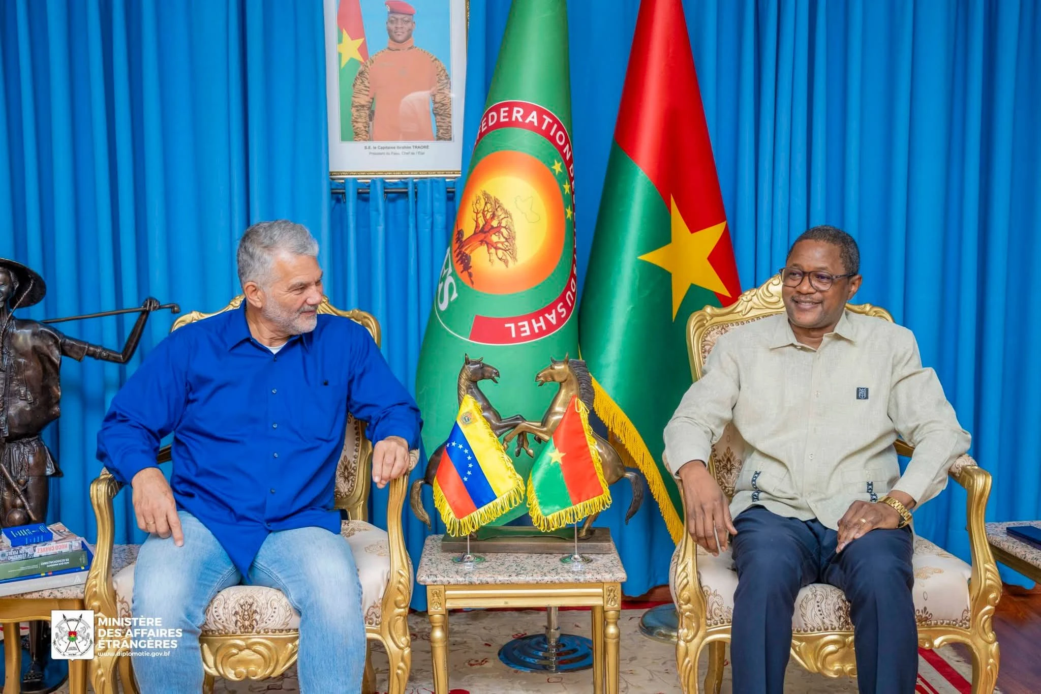 Révolution burkinabè : Le PSUV Bolivarien ajoute sa corde à l’arc des autorités de Ouagadougou