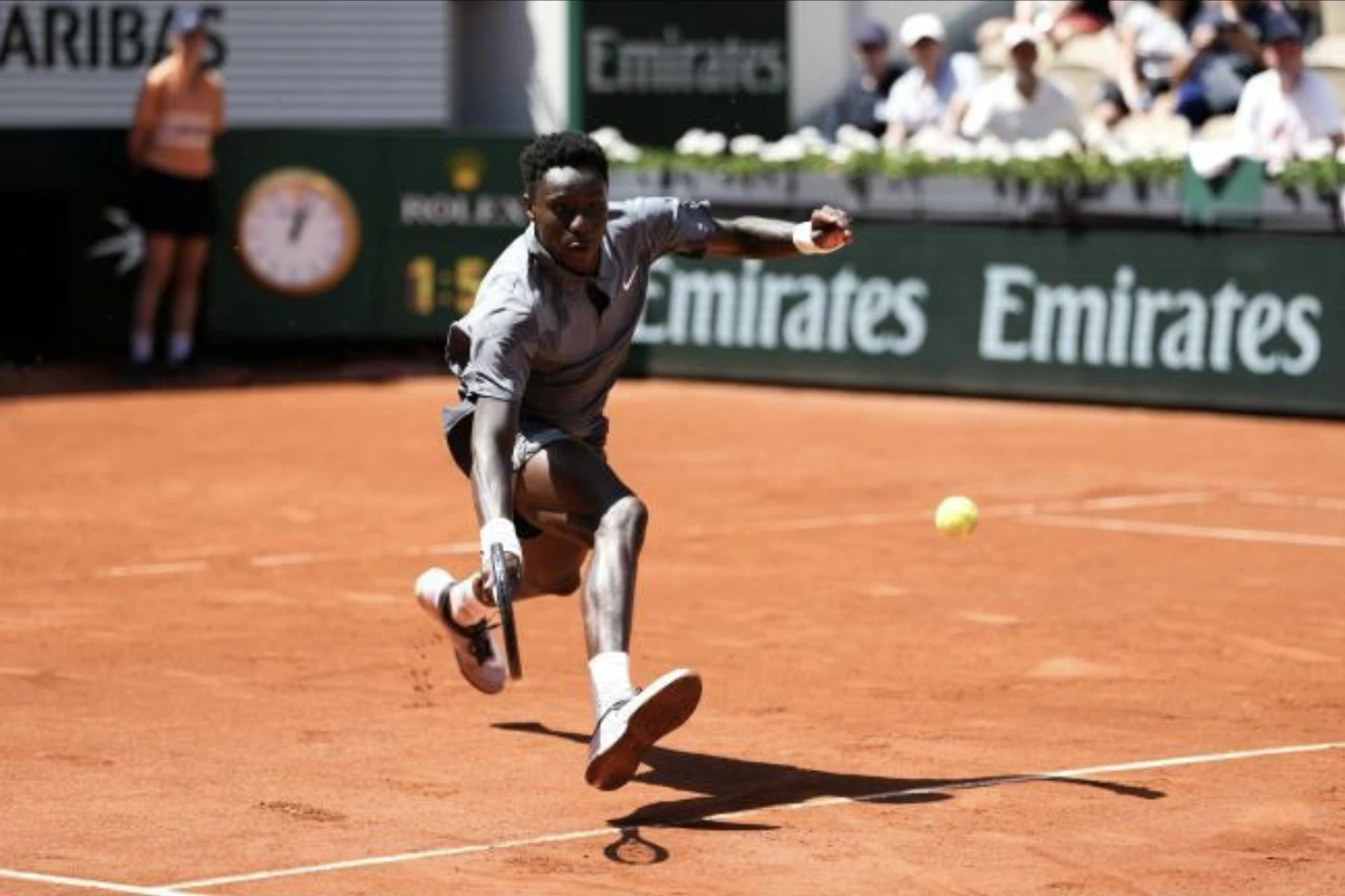 Tennis/ Roland Garros  : Moïse Kouamé, 17 ans, crée l’exploit et file au 3e tour