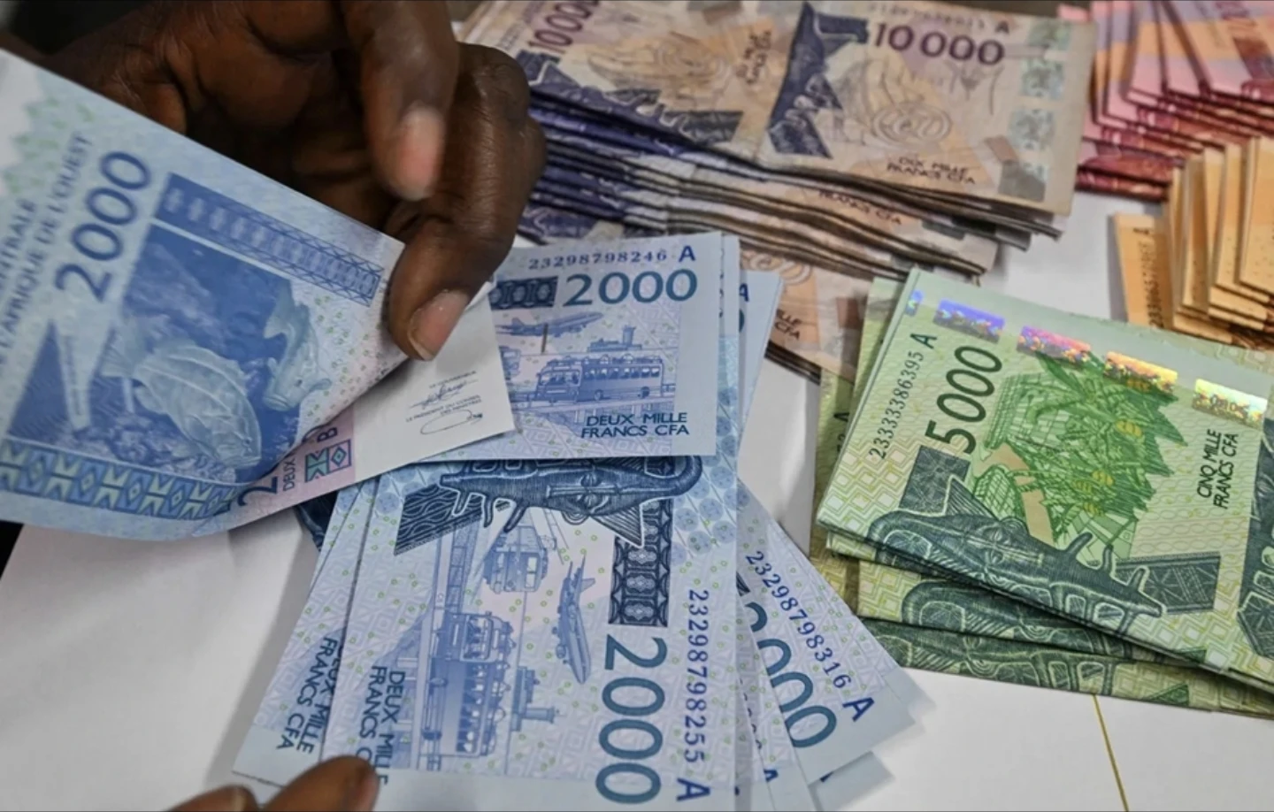 UEMOA : Trois pays s’offrent 176 milliards FCFA sur le marché financier
