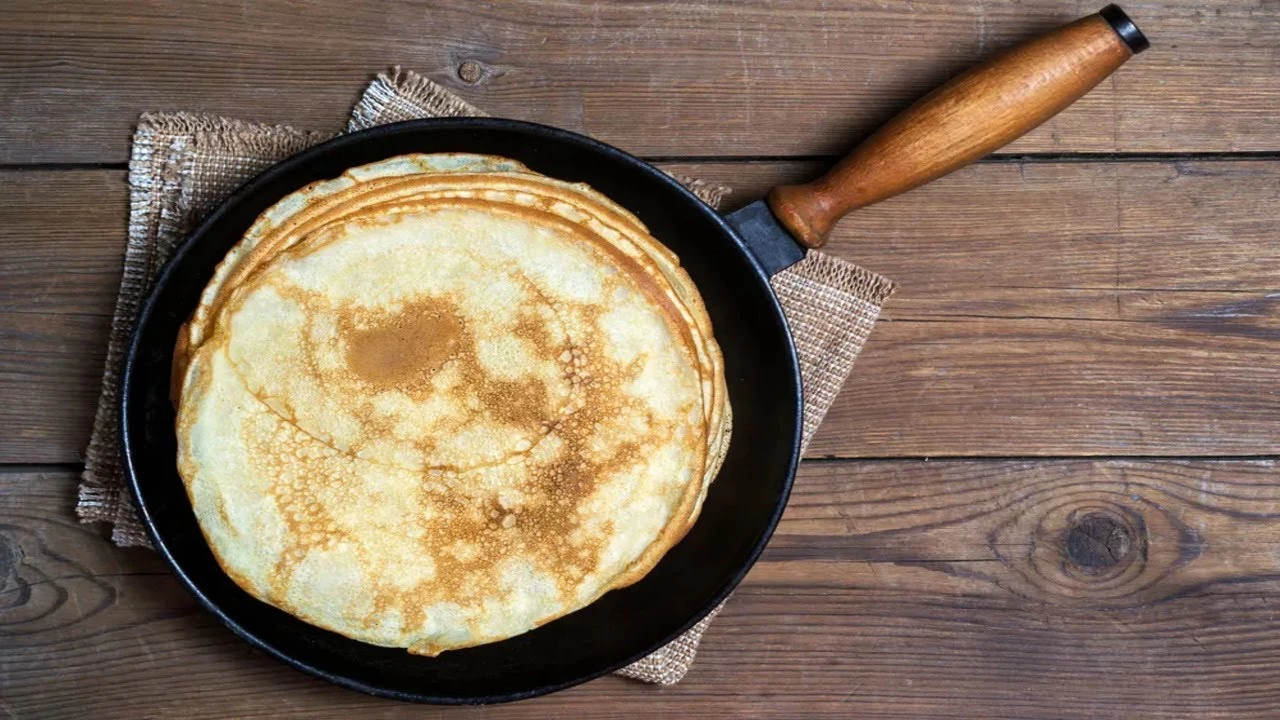 Faire des crêpes sans les déchirer : La technique simple qui change tout