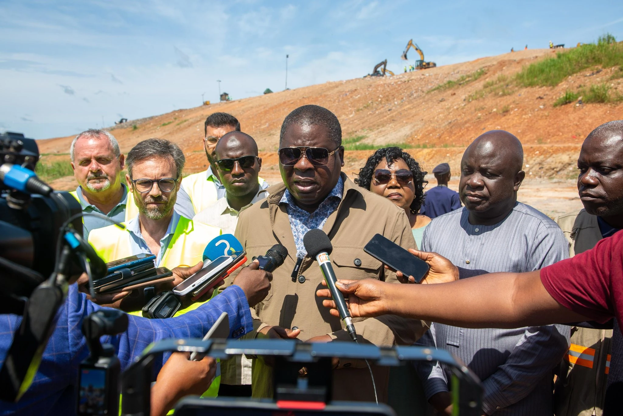 Salubrité à Abidjan : 72H après son ultimatum, le ministre de tutelle, satisfait des résultats