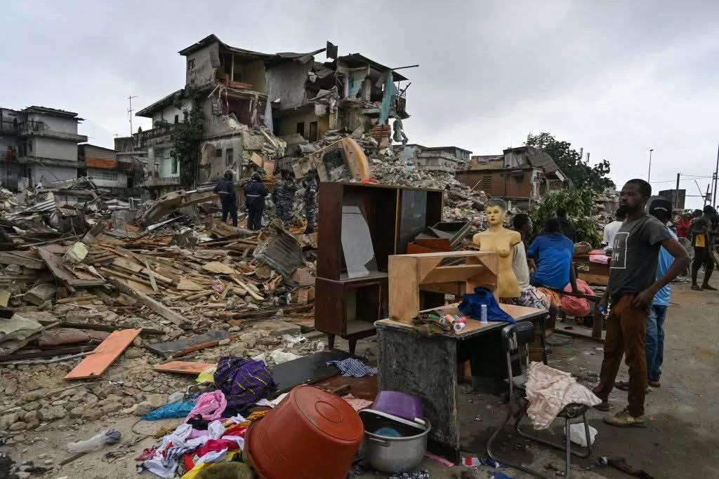 Inondations et déguerpissements à Abidjan : ICON dénonce un manque d’anticipation et une méthode « brutale »