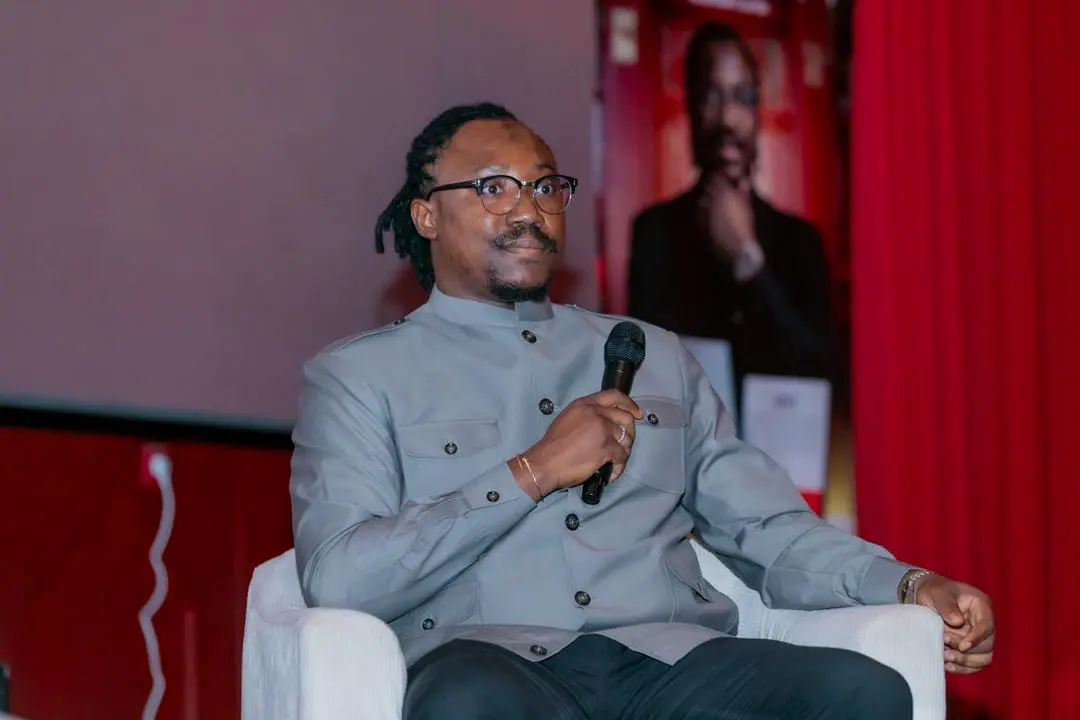 Littérature : avec « Grouille et brille », Fousseni Konaté invite la jeunesse à choisir la voie de l’effort