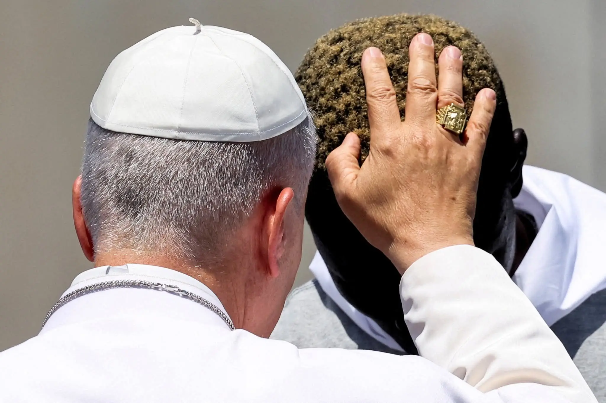 Léon XIV aux Canaries : Le Saint Père se fait l'avocat des migrants