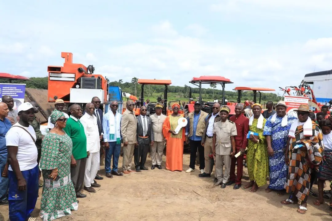 Côte d'Ivoire : Le Ministre Bernard Comoé lance le programme de mécanisation de la riziculture à Daloa et Yakro