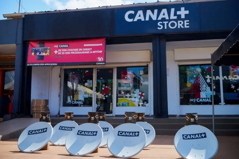 Gratuité des chaînes nationales sur Canal+ : pourquoi l'État ivoirien peine à trancher