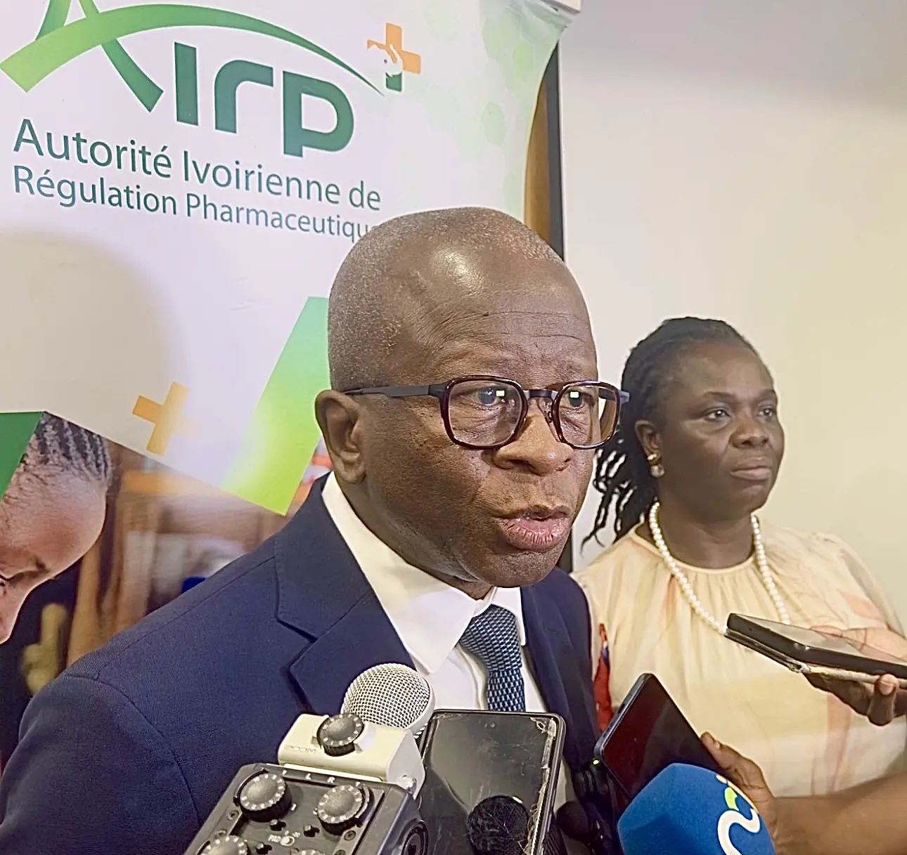 Faux médicaments en Côte d'Ivoire : l'AIRP alerte sur la montée des trafics en ligne