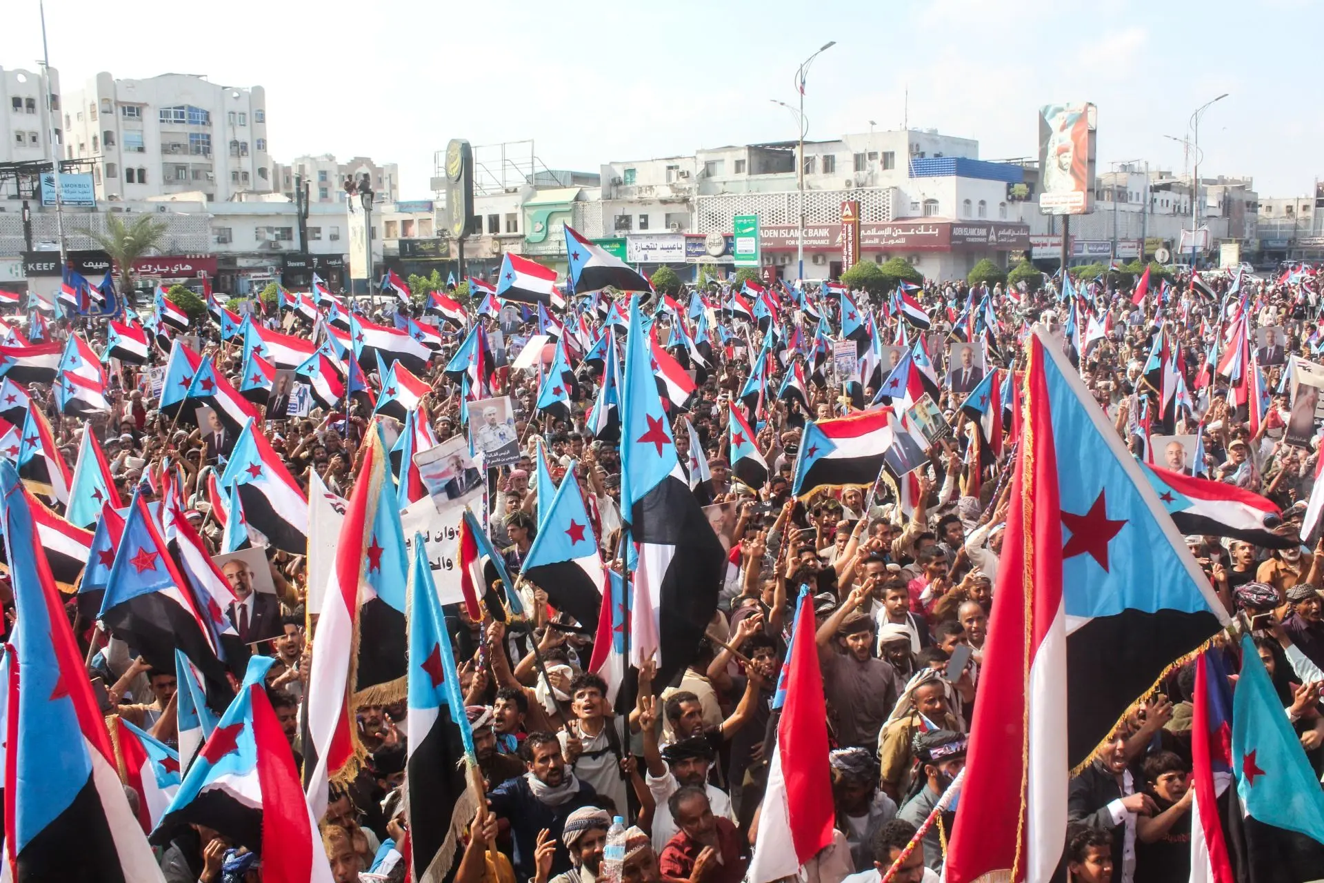 Yémen : la montée des manifestations dans le Sud met en lumière les divisions de la coalition anti-Houthis