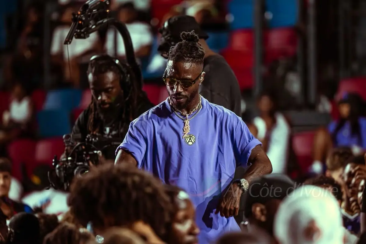 Sindika ambiance le Q54 à Paris : le rap ivoirien poursuit sa conquête internationale