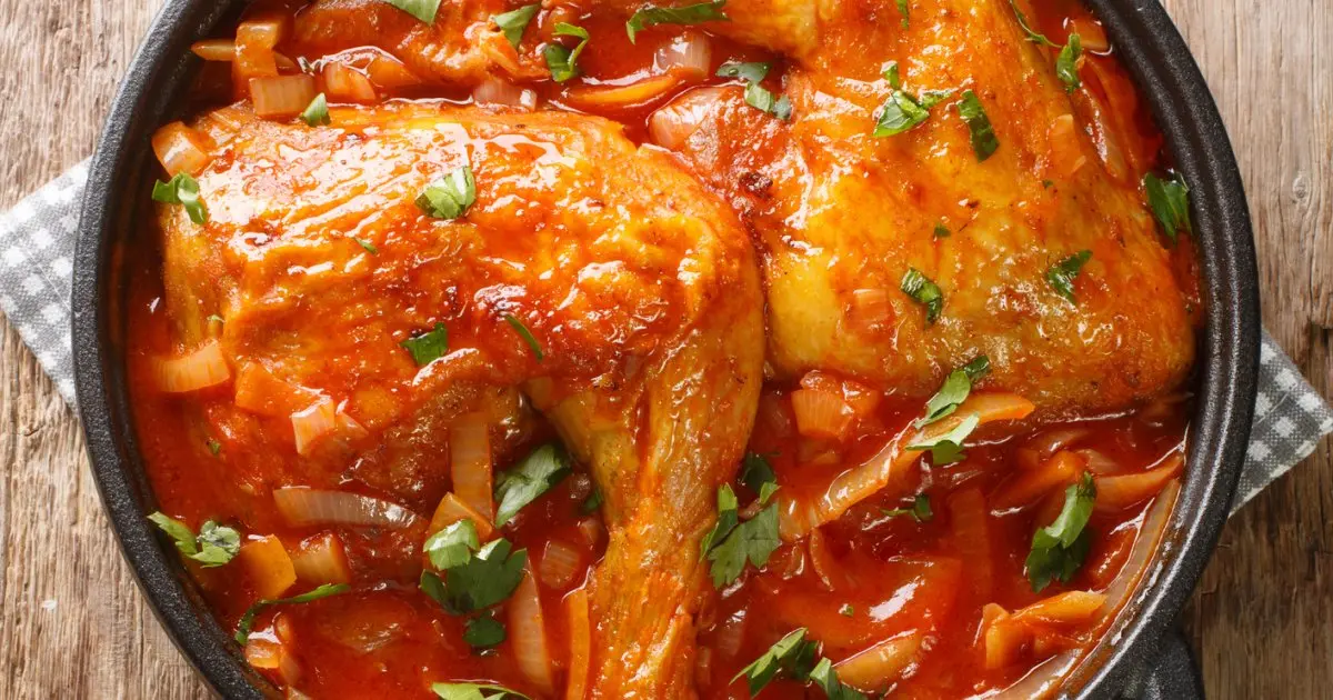 Slow-Cooked Chicken: The Secret to a Tender Pot with Sunny Flavors