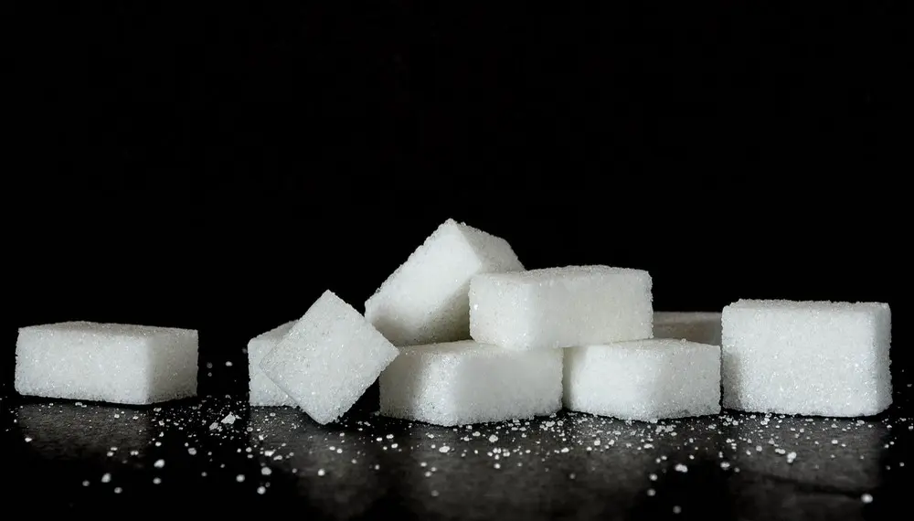 Hoquet : Cette cuillère de sucre pourrait arrêter les spasmes en quelques secondes