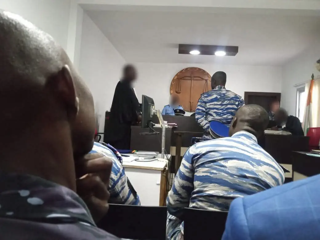 Agboville : Un gendarme condamné à 18 mois de prison pour avoir lancé une grenade...dans un maquis