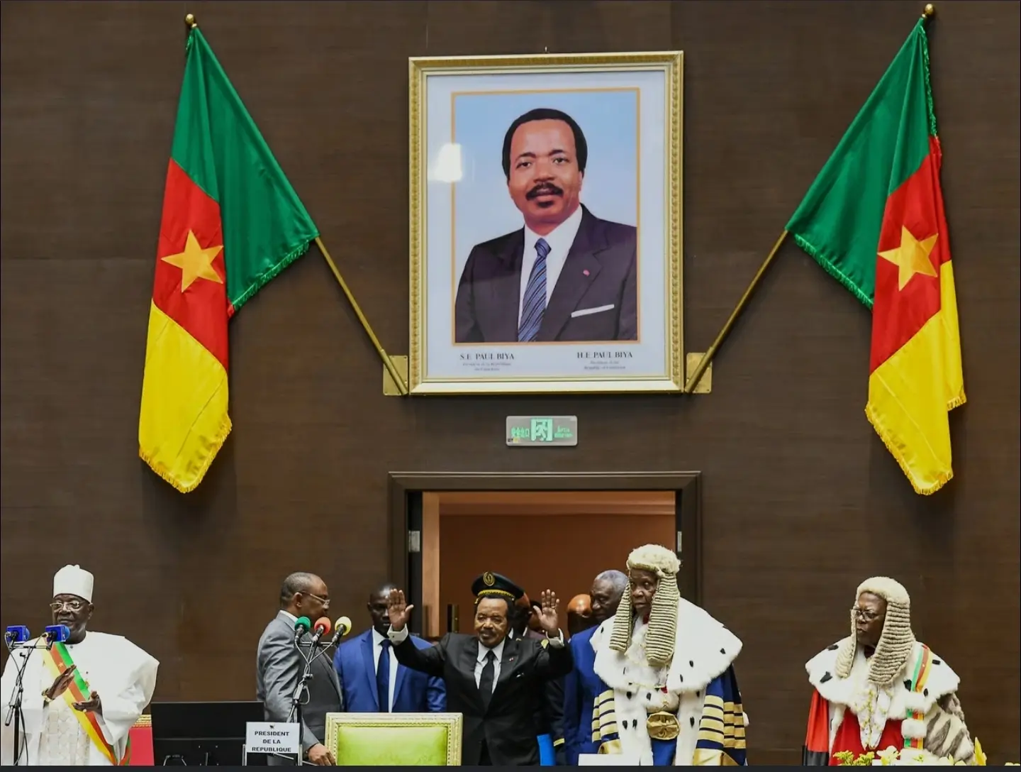 Cameroun : Qui peut succéder constitutionnellement à Paul Biya ?