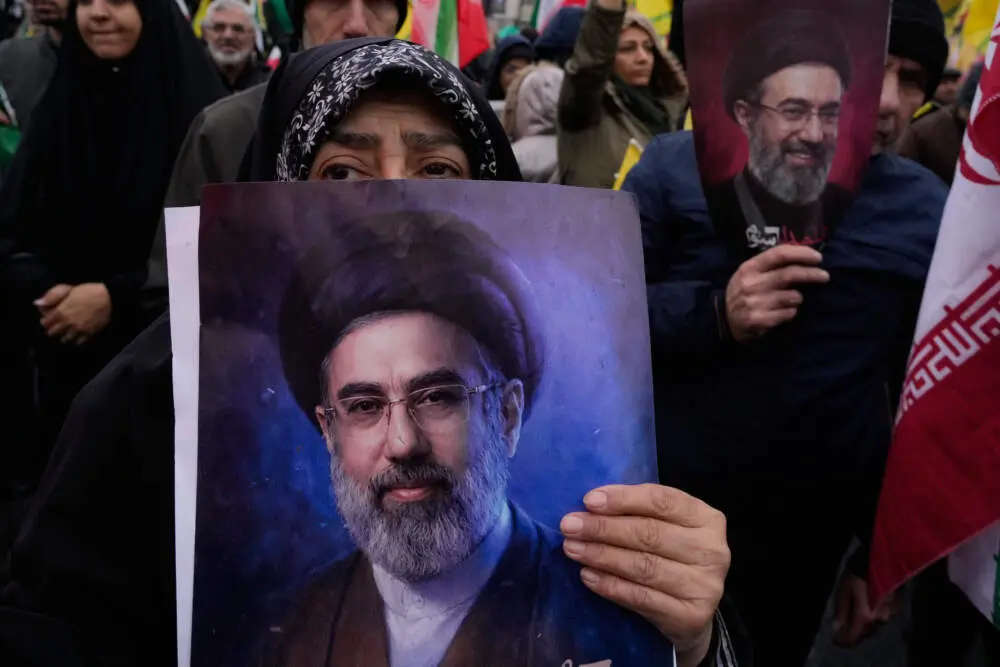 Middle East: The Invisible Leader of Tehran Calls on Peers to Unite Against the USA-Israel Duo