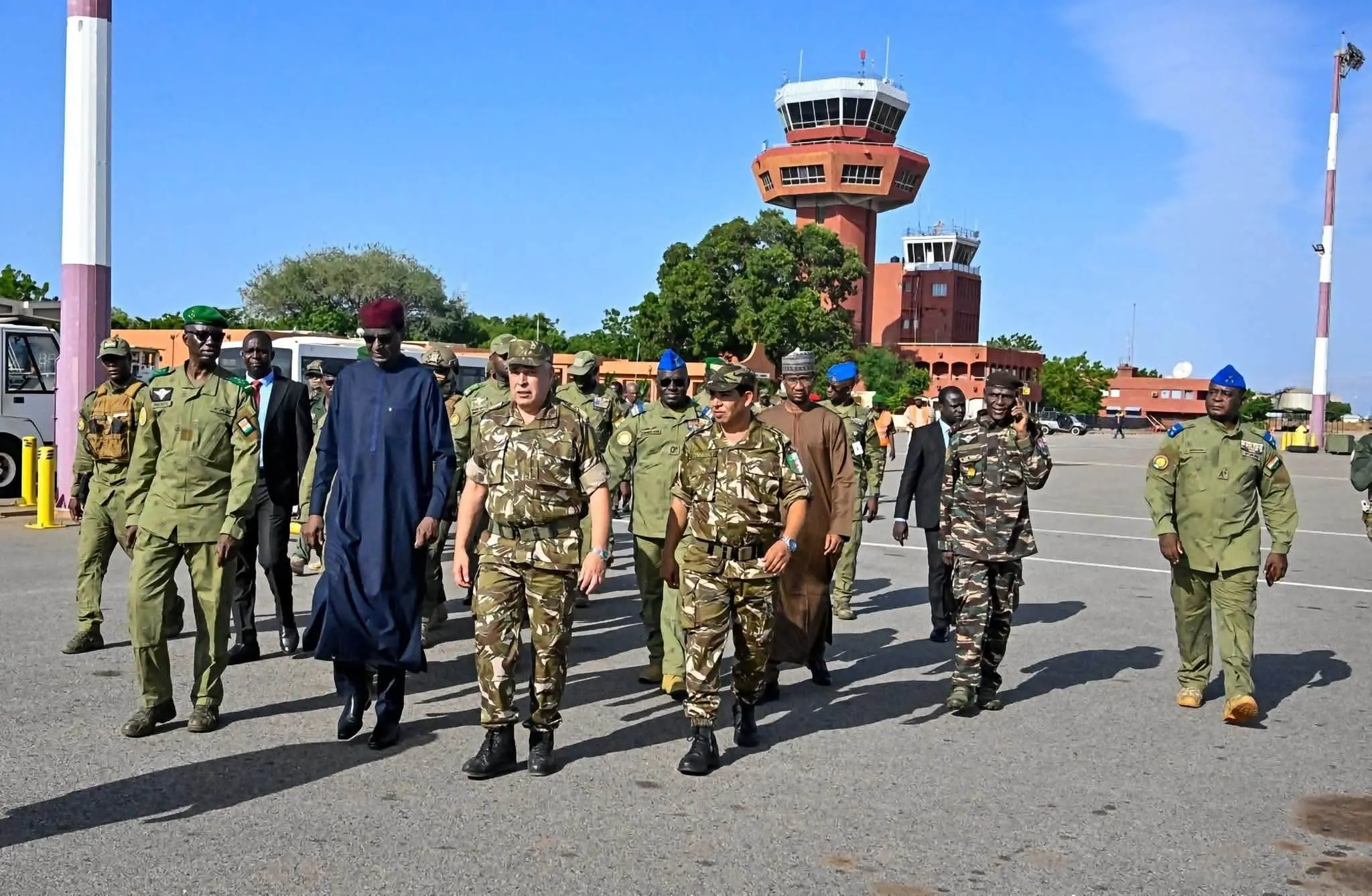 Mutinerie contre Tiani : L'Algérie plus pragmatique que l'AES et l'Africa Corps ?