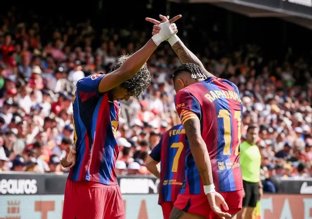 Liga 2026-2027 : Le Barça seul leader devant le Real Madrid après sa 4e victoire de la saison