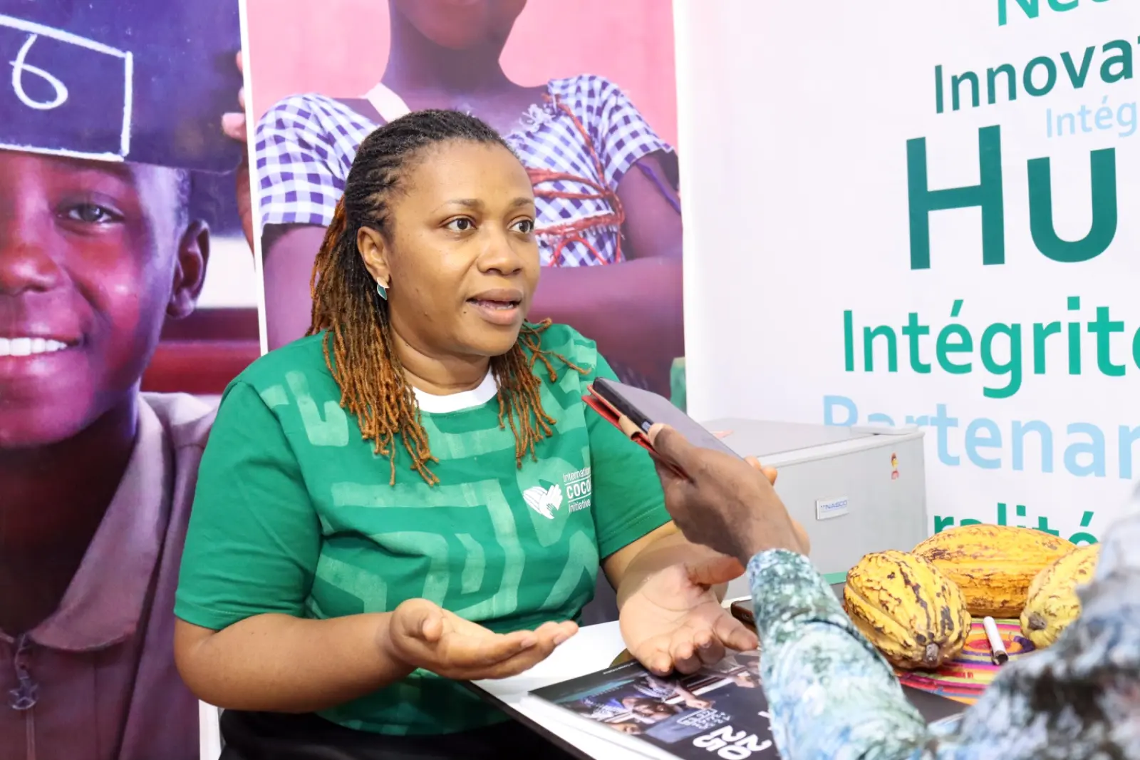 Ivory Coast: 'Children are exposed to pesticides at all levels' (Fernande Ehui, specialist)