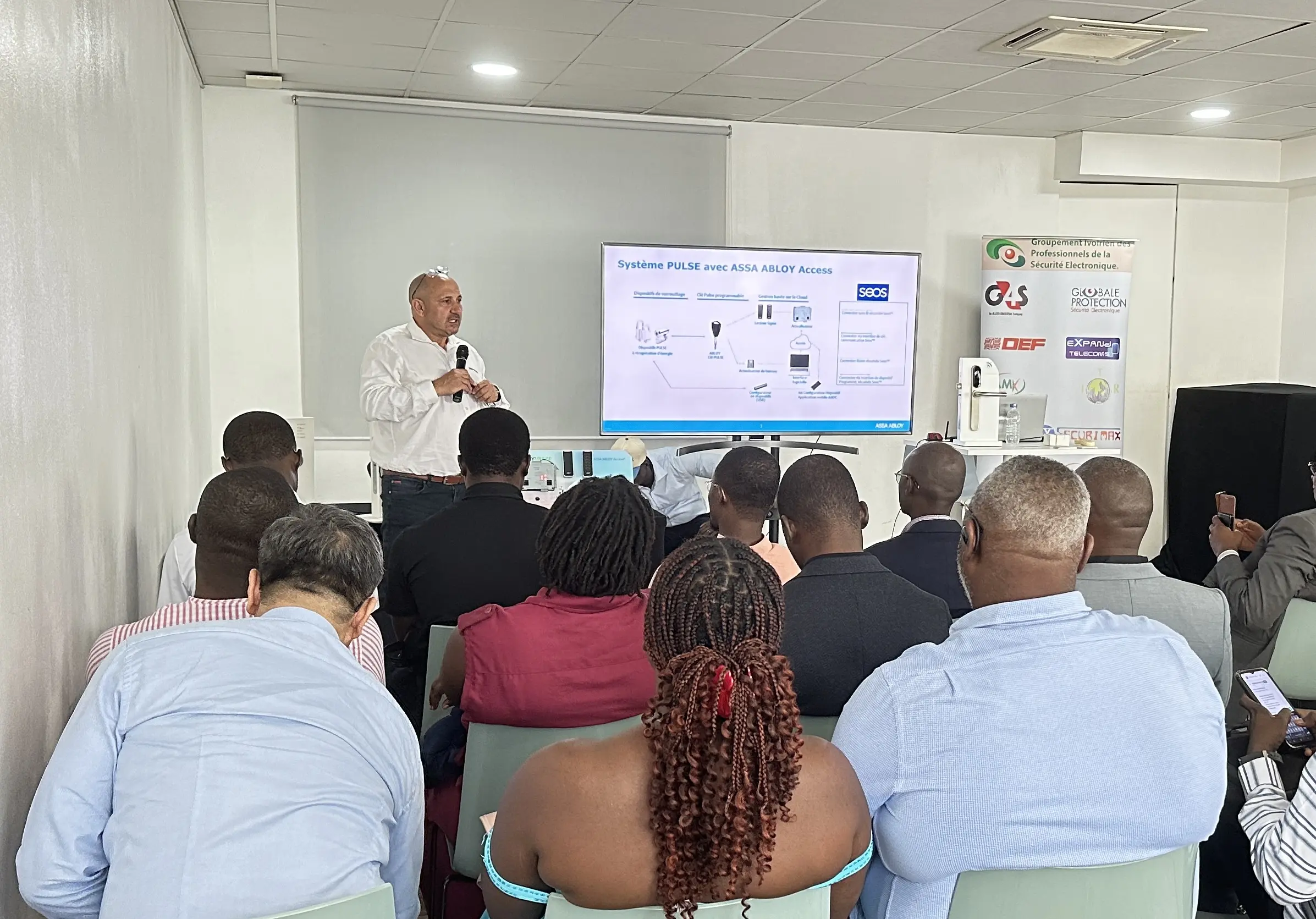 From Buildings to Banks, Electronic Security Gains Ground in Ivory Coast