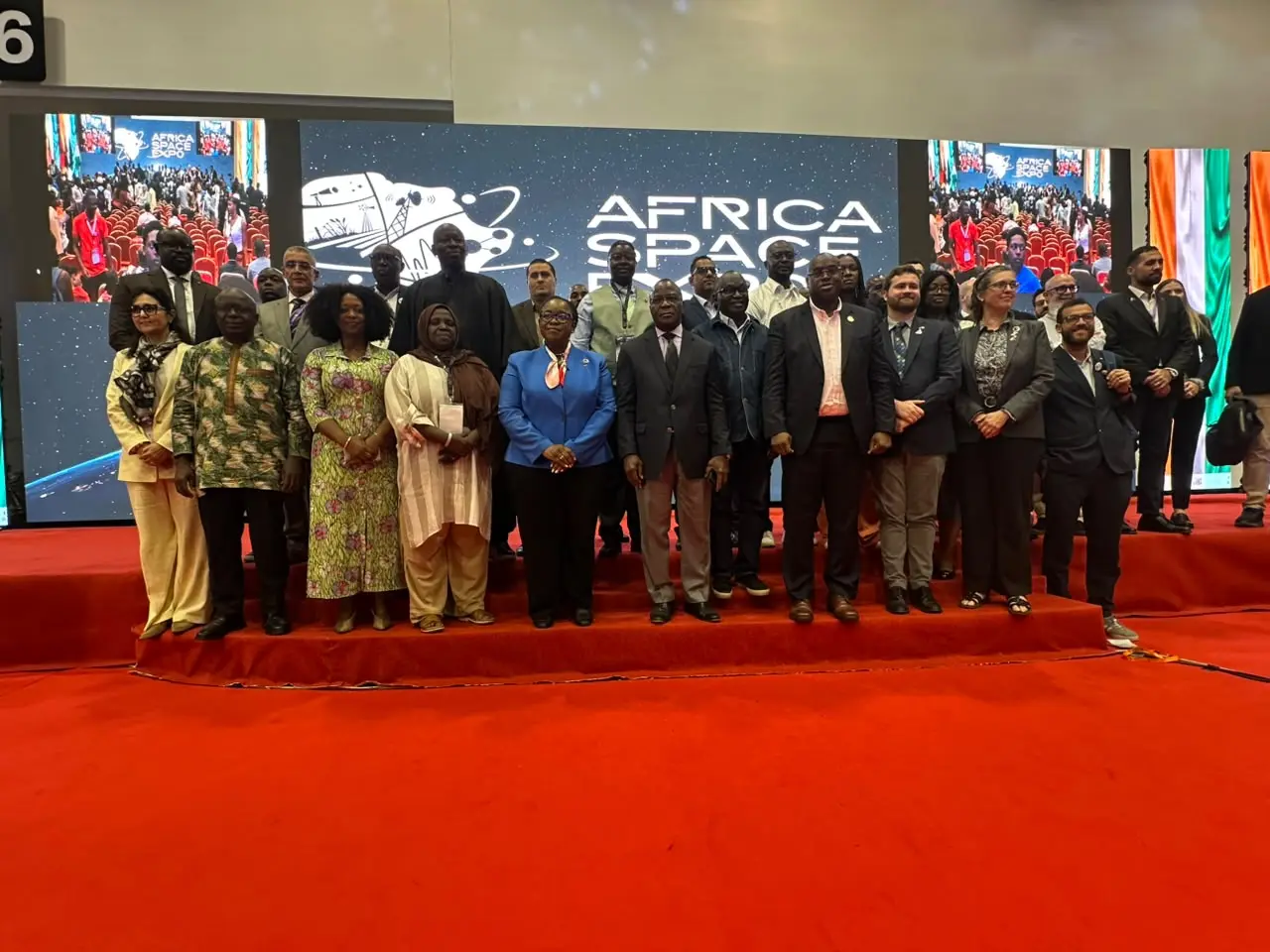 Radiocommunications et spatial : Abidjan referme trois jours de forums sous le signe de la convergence