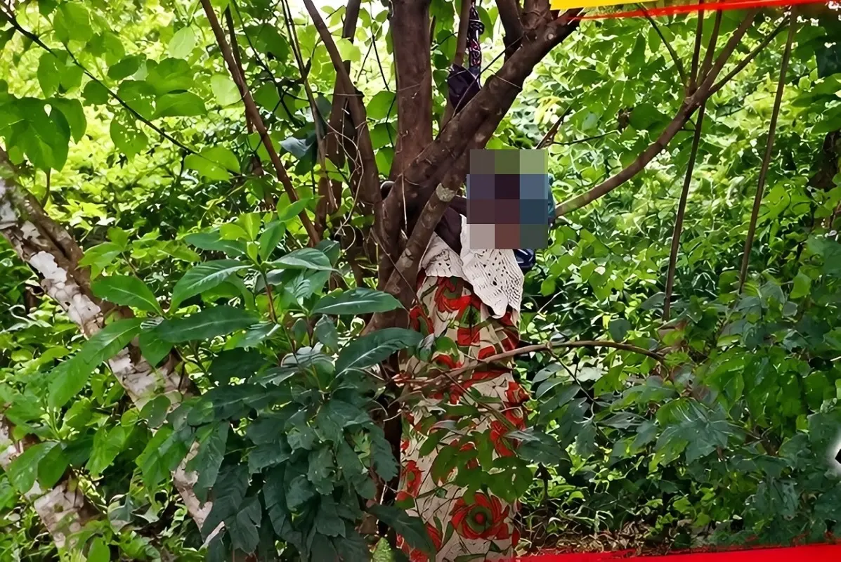 Bably (Zarabaon Canton): Woman Accused of Killing Her Grandson by Witchcraft Found Hanged